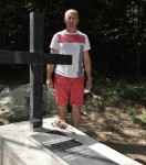 Мионица: Маљевић. Маљевачке јаруге, Слободан Милинковић, један од иницијатора подизања спомен-обележја Србма стрељаним 1944. године Фото: Блиц, архива саговорника