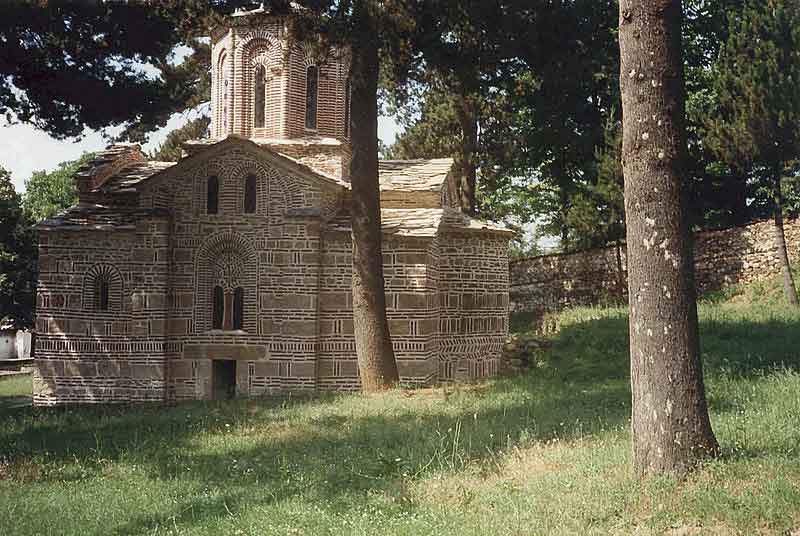 Црква Богородице Одигитрије (1315), Мушутиште, пре рушења 1999. Фото: Wikipedia