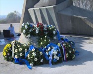 Дан сећања на жртве холокауста на Стратишту код Jабуке