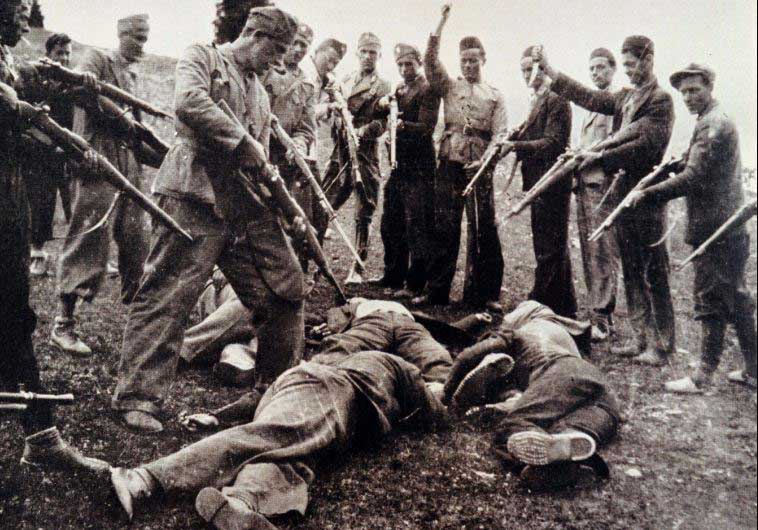 Илустрација: Жртве окружене хрватским и муслиманским усташама недалеко од Саве, 1945. Фото захваљујући: Ројтерс,  Јерусалим пост