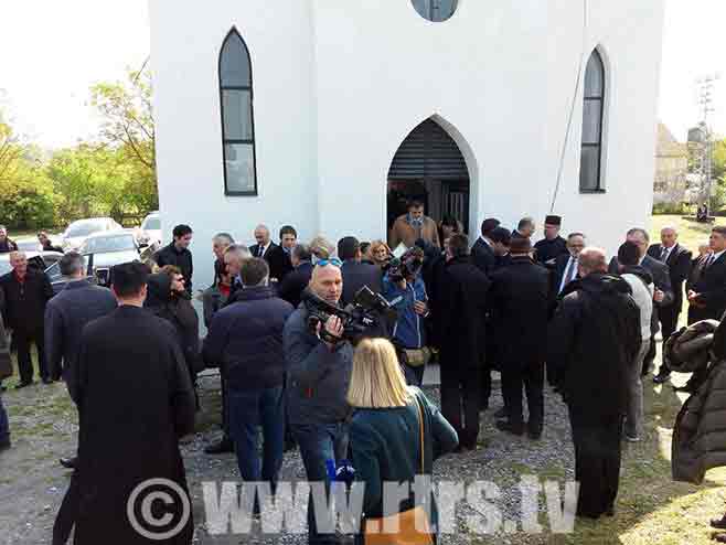Млака: Молитвено сјећање и меморијална академија у помен јасеновачким жртвама Фото: РТРС