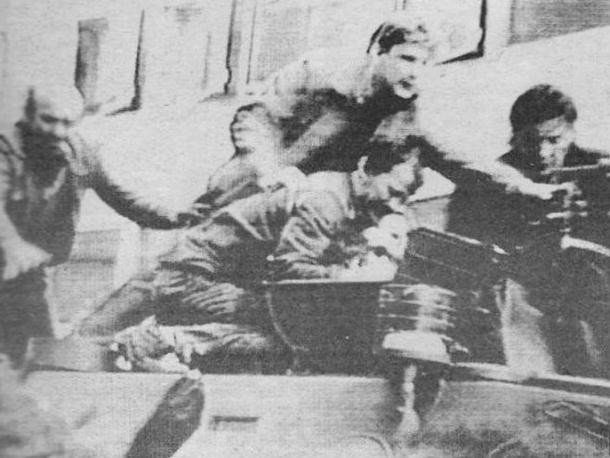 Сплит: Напад на транспортер ЈНА и војника Светланчу Накова, 6.5.1991. Фото: Архива
