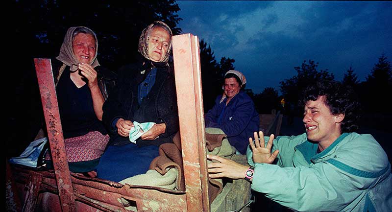 Прогон Срба из западне Славоније, хрватска операција Бљесак, 1. и 2. мај 1995. Фото: Спутњик, Срђан Илић