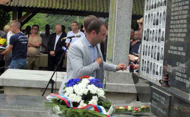 Служен парастос Србима убијеним на Петровдан 1992. године у Залазју