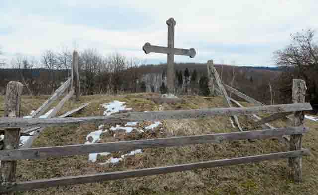 Борике: Спомен-крст на месту ликвидације најмање 126 војника и официра ЈкВ 1942. године