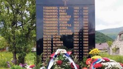 Споменик у Ледићима (Трново) Фото: Политика, Д. Станишић