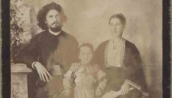 Десанка са родитељима Фото: Вечерње новости из архиве Зорице Пелеш