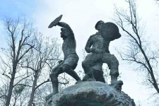 Споменик јунацима са Кошара Фото: Спутњик, Лола Ђорђевић