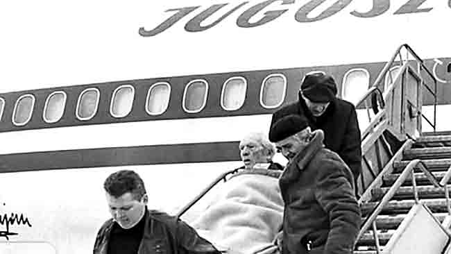 Изручење хрватског нацисте Андрије Артуковића из САД у Југославију, али у Загреб, 1986. Фото: Политика, архивски снимак, screenshot