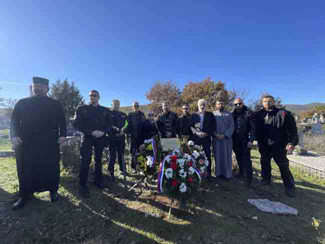 Требиње, Клобук: Откривање спомен-табле руским добровољцима из устанка против  турске окупације 1807. године Фото:  Herceg.tv