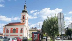 Црква Светог Георгија у Великој Кладуши Фото: М. Пилиповић, Политика