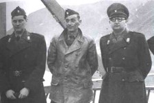 Еуген Дидо Кватерник, потпуковник Јуре Францетић и Младен Лорковић на мосту Краља Александра у Зворнику на завршетку немачко хрватске операције Трио, март/април 1942. године Фото: Wikimedia Commons PD