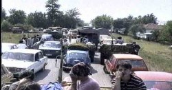 Прогнани, протерани у Олуји 1995. године Фото: РТС, screenshot