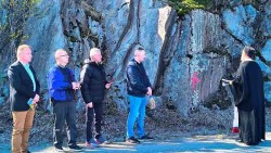 Салтдал, север Норвешке: Крст на стени Фото: Политика, архива породице Бањац