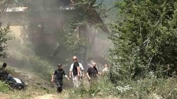 Рушење српских кућа, Зубин Поток, Ковачи Фото: Спутњик, Kosovo Online, screenshot